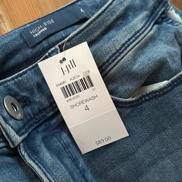 J. Jill denim high- rise cropped shore wash 4 - Picture 7 of 10